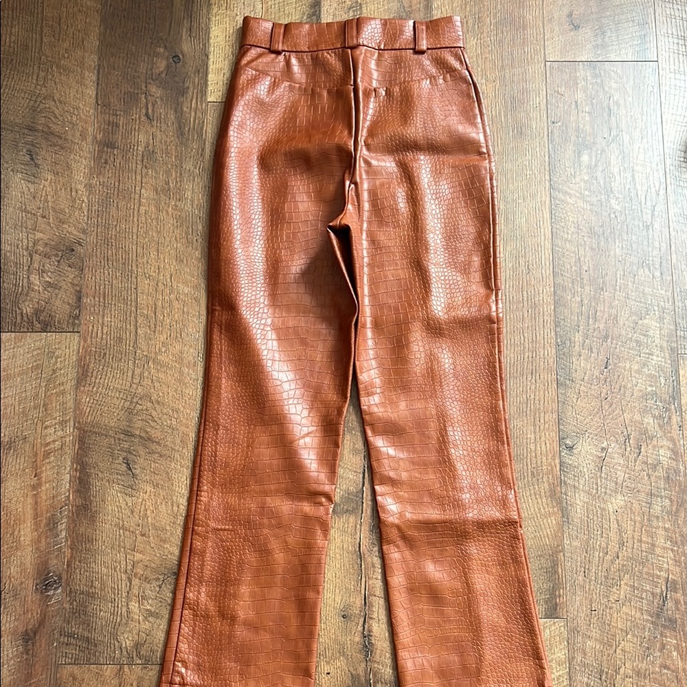 Crocodile Pattern Leather Pants - image 8